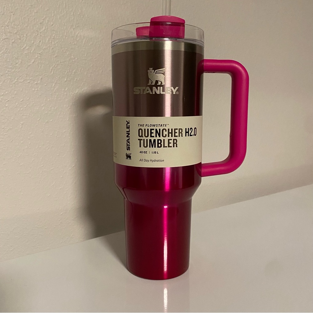 Stanley Quencher H2.0 Tumbler - Camelia Gradient